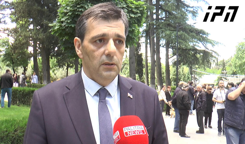 პრეზიდენტის საპარლამენტო მდივანი - ის ცვლილებები, რომელიც ახლა ხორციელდება, მიმართულია პრეზიდენტის უფლებების შეზღუდვისკენ - ეს გვაშორებს 12-პუნქტიანი გეგმის შესრულებისგან, რეკომენდაციებისგან