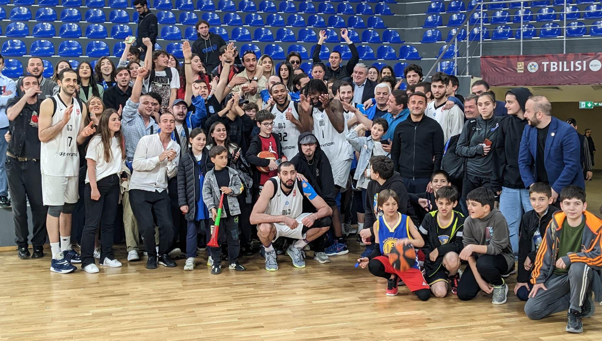 საკალათბურთო გუნდი „თსუ“ სუპერლიგის ფინალში გავიდა