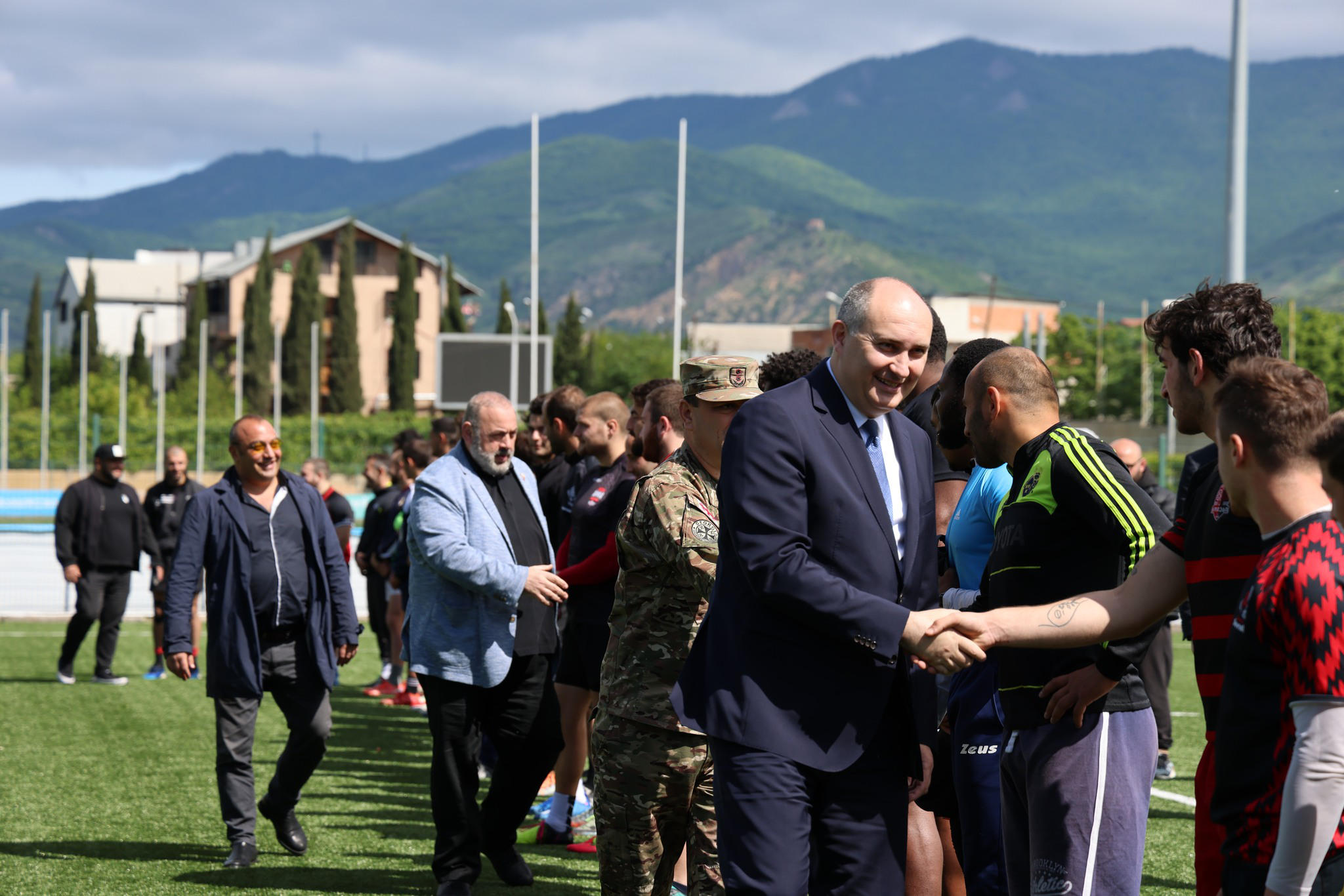 კობა კობალაძე და ჯუანშერ ბურჭულაძე რაგბის კლუბ "არმიის" ვარჯიშს დაესწრნენ