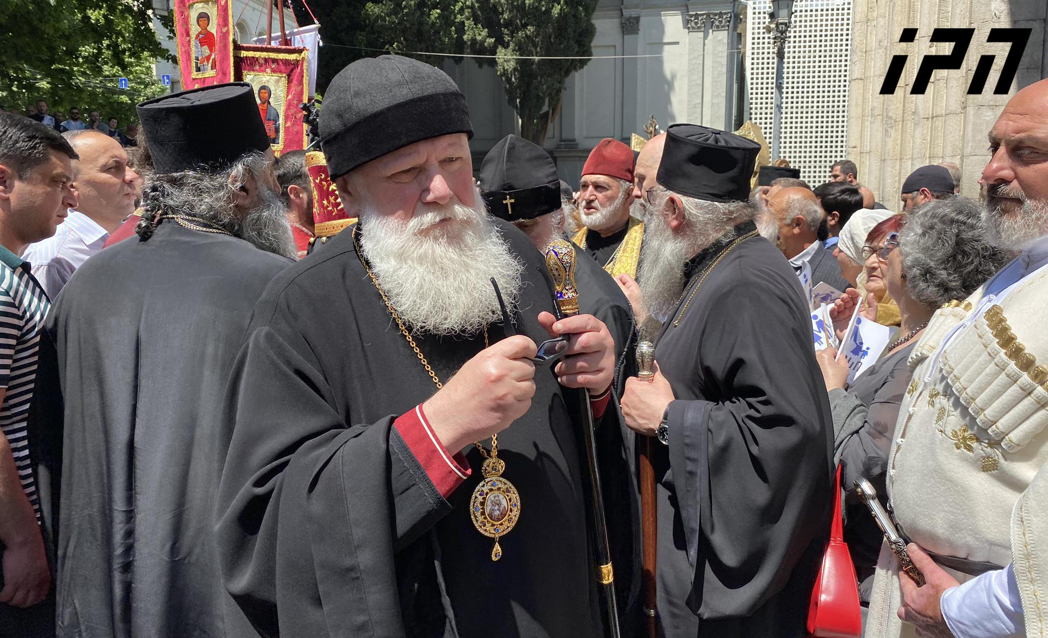 მეუფე ანტონი რუსეთის გადაწყვეტილებაზე - ცალმხრივად მიიღო იმ სახელმწიფომ და ახლა, მე რა ვუქნა, მივიდე და კისერში ვწვდე?