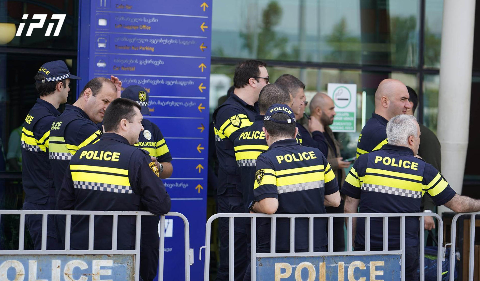 The law enforcement officers arrested 6 people at the rally near the Tbilisi International Airport