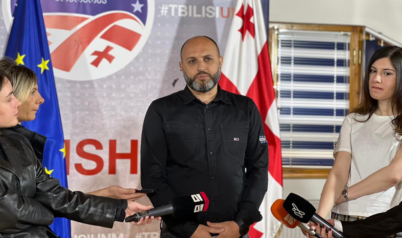 ირაკლი ნადირაძე - კომპანიას, რომელიც კალაძემ წერეთლის გამზირზე უხარისხოდ შესრულებული სამუშაოების გამო გააგდო, ინფრასტრუქტურის სამინისტრომ 15 მილიონიანი ხელშეკრულება გაუფორმა