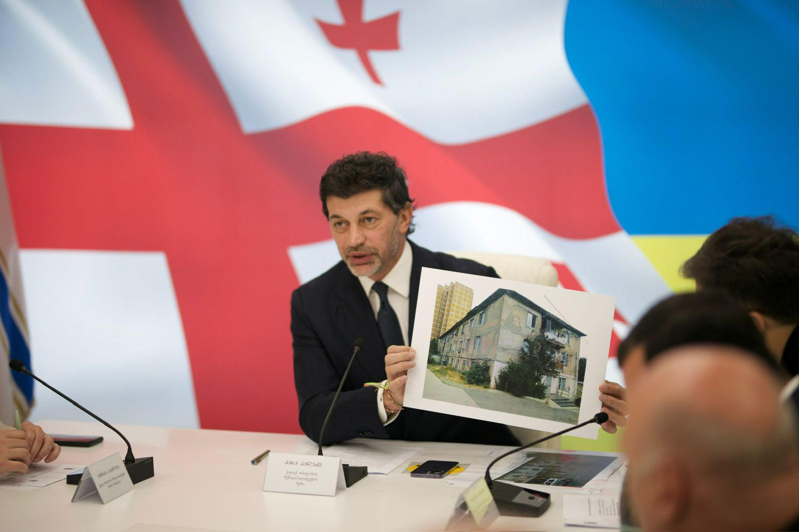 თბილისის მერია ავარიული კორპუსების ჩანაცვლების პროგრამას განაგრძობს