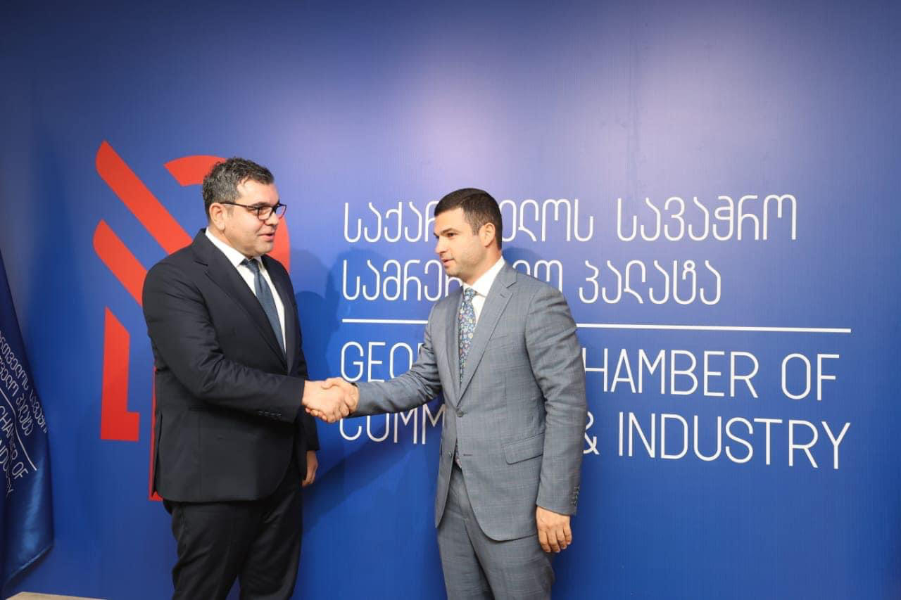 საქართველოს სავაჭრო პალატისა და აზერბაიჯანის მცირე და საშუალო ბიზნესის განვითარების სააგენტოს ხელმძღვანელებმა სავაჭრო-ეკონომიკური ურთიერთობების გაღრმავების პერსპექტივებზე იმსჯელეს