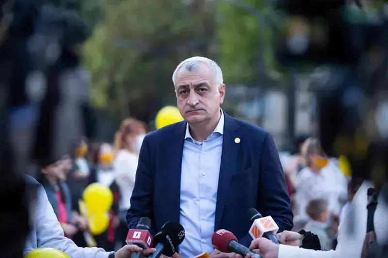 მამუკა ხაზარაძე - “ლელოს” პოზიცია ერთიან სიაზე ცნობილია, ეს თემა დასრულებულია - ყველაფერს გავაკეთებთ, რომ ყველა ძალასთან, რომელიც საქართველოს რუსულ ხელისუფლებას ჩამოაშორებს, ვითანამშრომლოთ