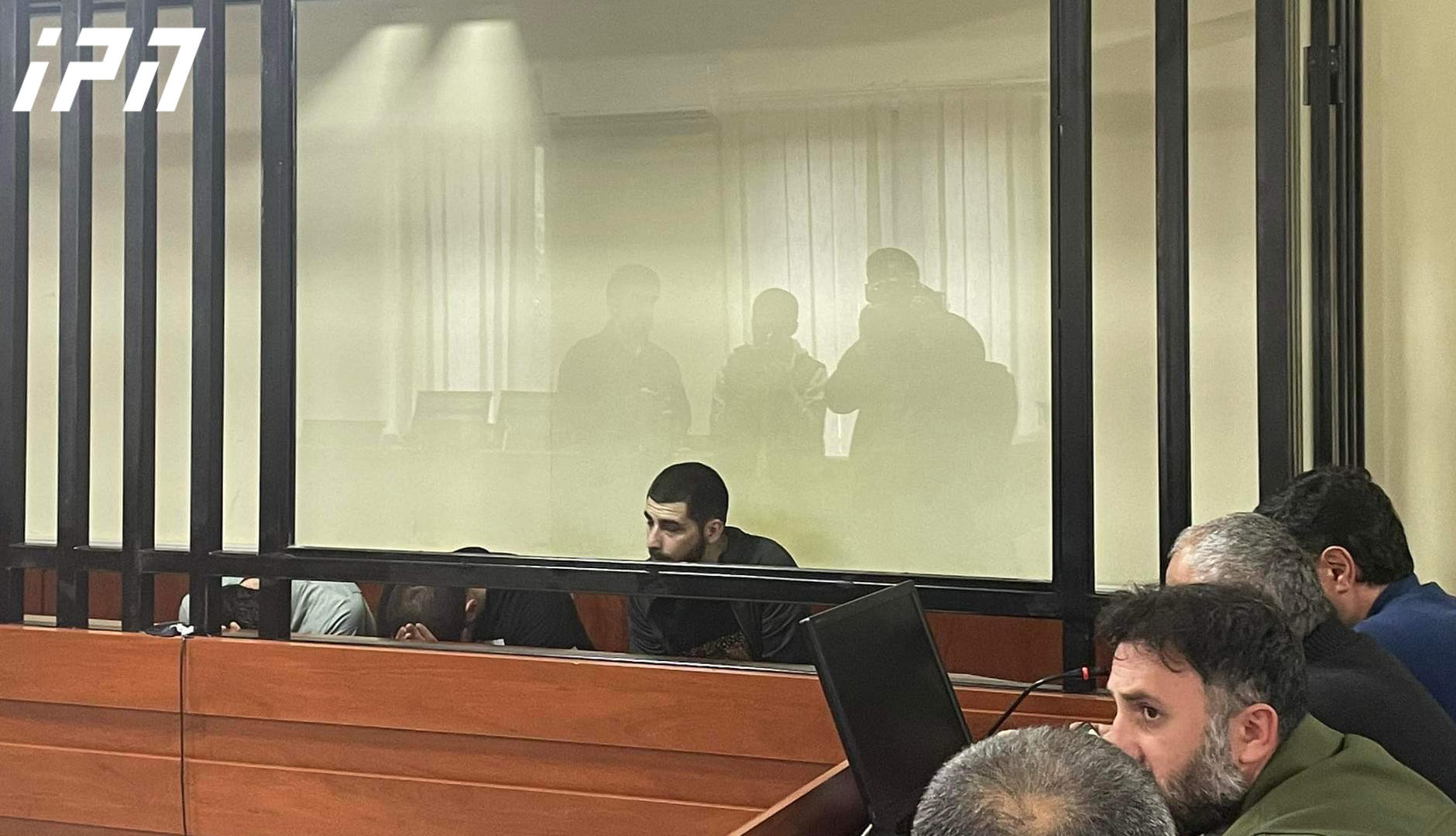 ქობულეთში ახალგაზრდა მამაკაცის მკვლელობის საქმეზე დაკავებულ სამ პირს ბათუმის საქალაქო სასამართლომ აღკვეთის ღონისძიების სახით პატიმრობა შეუფარდა