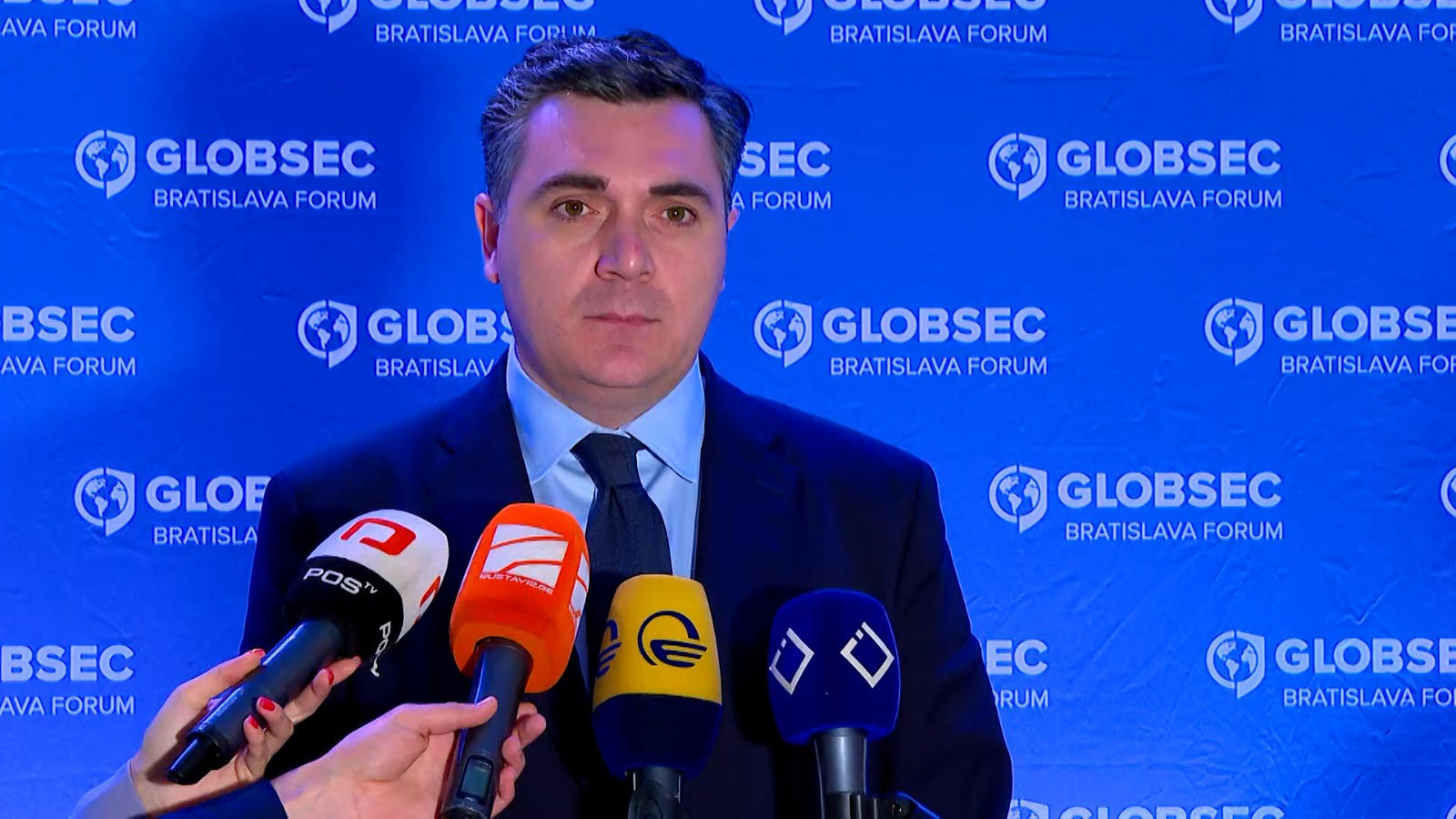 ილია დარჩიაშვილი - პრემიერ-მინისტრმა ისაუბრა იმაზე, რომ პოლარიზაციას მნიშვნელოვანწილად შეამცირებს საქართველოსთვის კანდიდატის სტატუსის მიცემა, ეს იქნება ძალიან ძლიერი ნაბიჯი იმისკენ, რომ ქვეყანაში პოლარიზაცია დასრულდეს