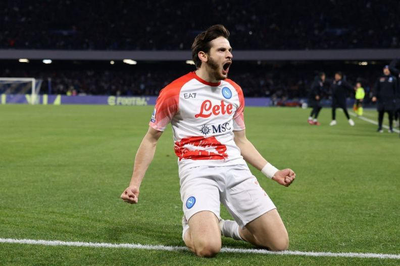 ხვიჩა კვარაცხელია სერია A-ს სეზონის საუკეთესო ფეხბურთელად დაასახელეს