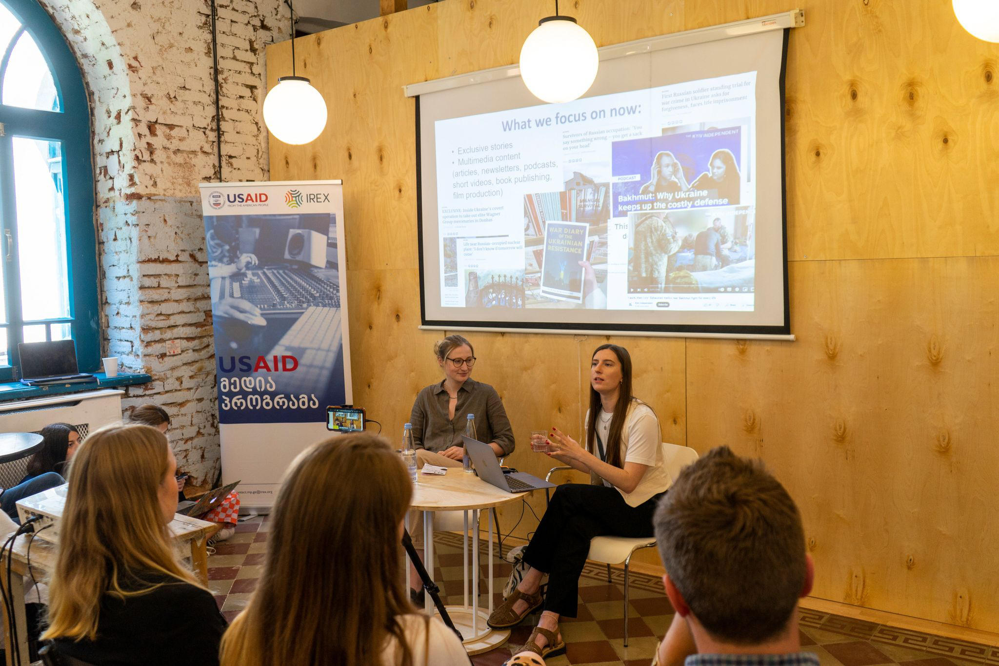 USAID მედია პროგრამამ, ამბის თხრობის ფესტივალის ფარგლებში, ანნა მირონიუკს - The Kyiv Independent-ის საგამოძიებო ჯგუფის ხელმძღვანელს უმასპინძლა