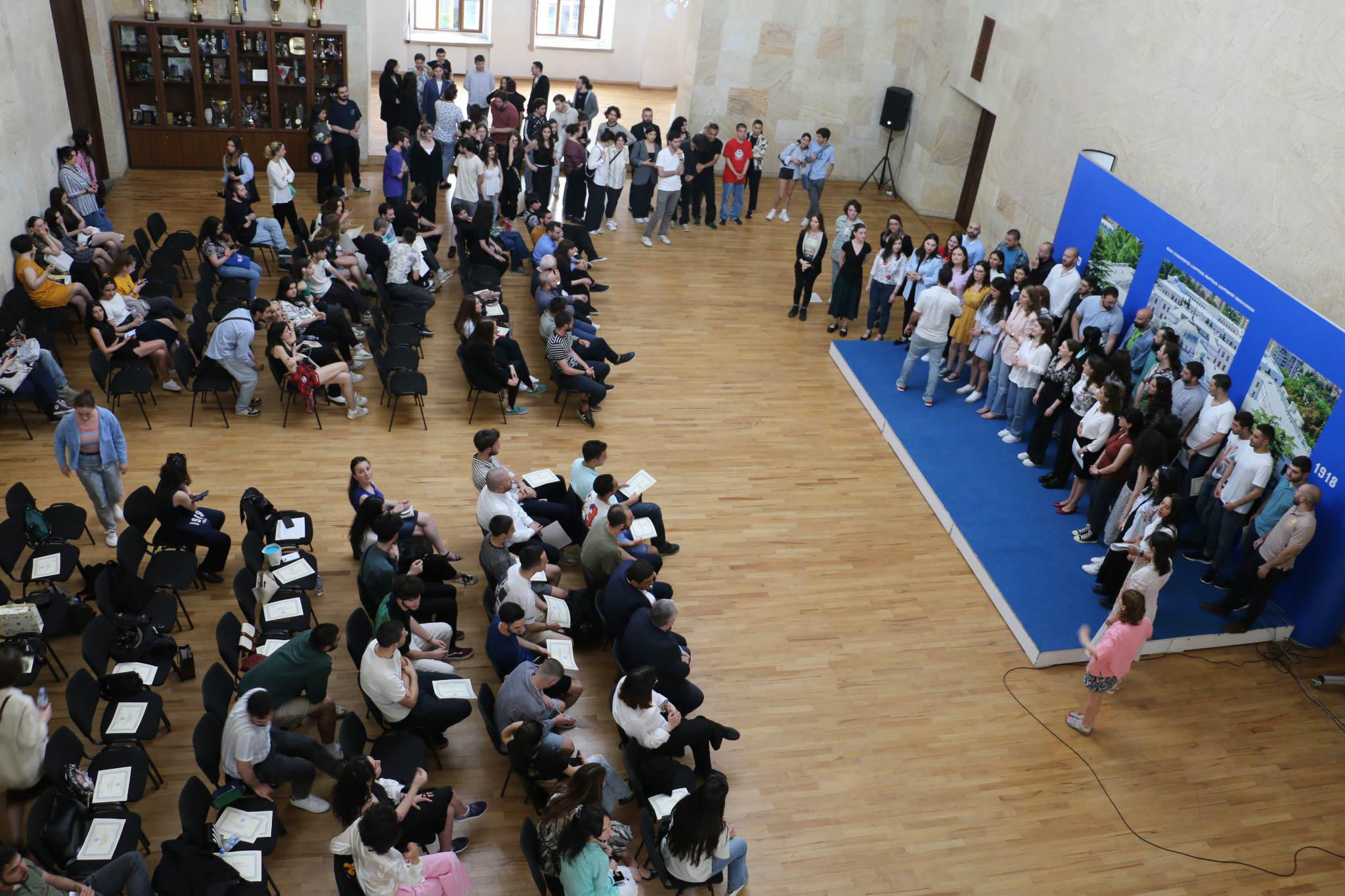ჯაბა სამუშიამ უნივერსიტეტის წარმატებული გუნდები და მათი გულშემატკივრები დააჯილდოვა