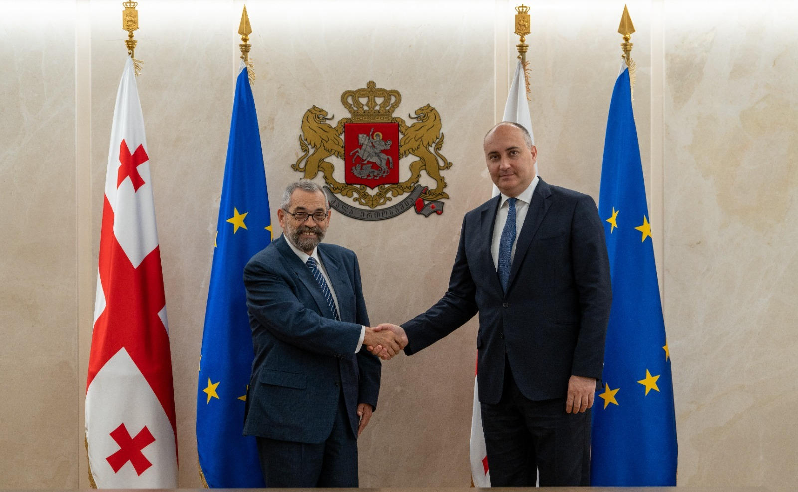 საქართველოს თავდაცვის მინისტრი EUMM-ის ხელმძღვანელს შეხვდა