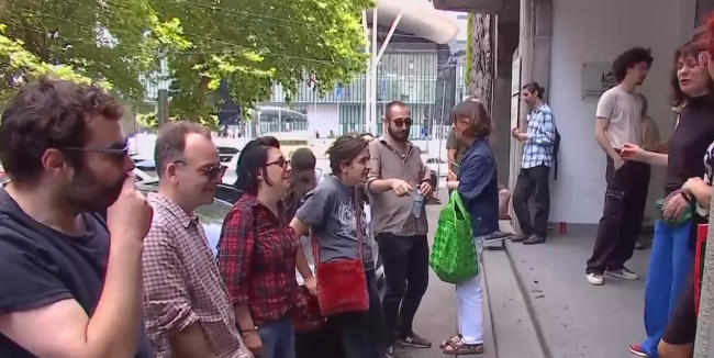 საქართველოს კინემატოგრაფიის ეროვნული ცენტრის თანამშრომლები საპროტესტო აქციას მართავენ