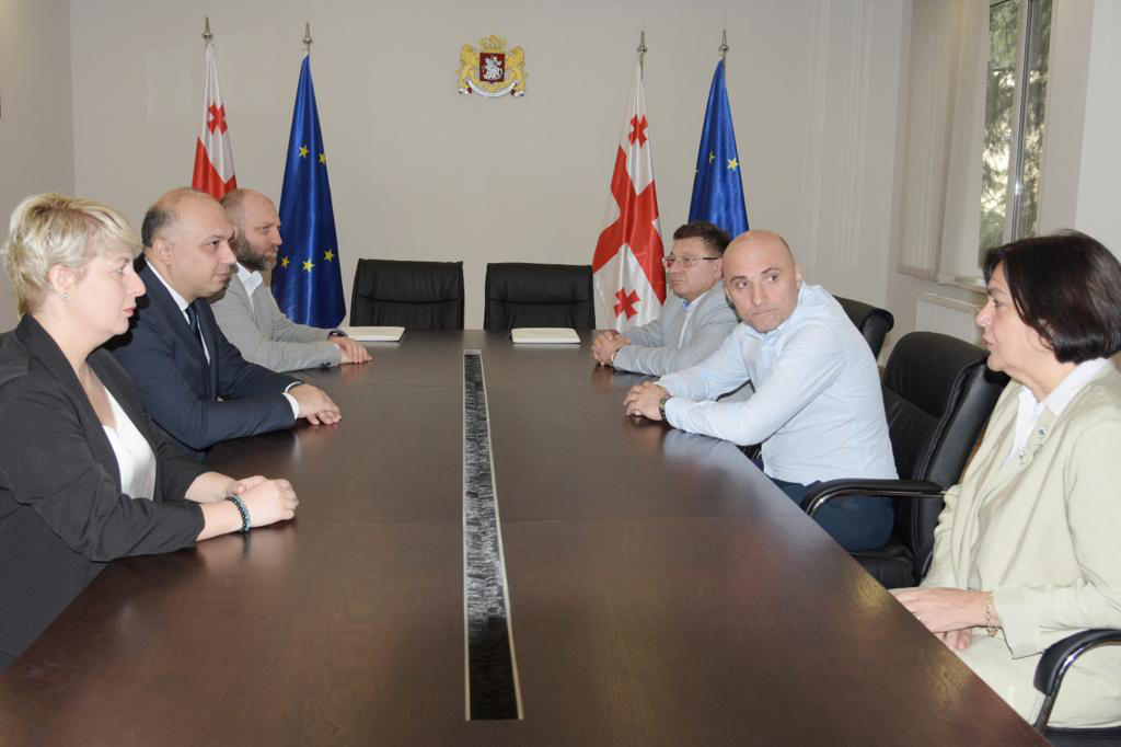 დანაშაულის პრევენციის, არასაპატიმრო სასჯელთა აღსრულებისა და პრობაციის ეროვნულ სააგენტოსა და ფსიქიკური ჯანმრთელობის და ნარკომანიის პრევენციის ცენტრს შორის ურთიერთთანამშრომლობის მემორანდუმი გაფორმდა