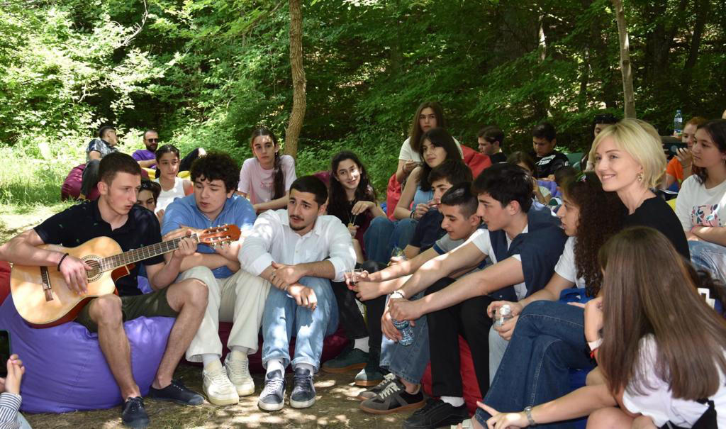 აფხაზეთის ომის ვეტერანთა ოჯახის წევრებისთვის გასვლითი ღონისძიება მოეწყო