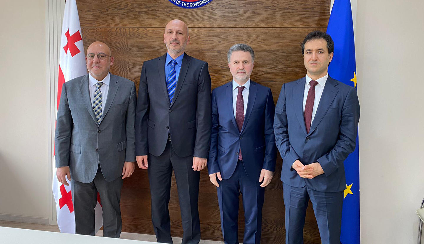 რელიგიის სააგენტოს თავმჯდომარე თურქეთის ელჩსა და საელჩოს რელიგიის ატაშეს შეხვდა