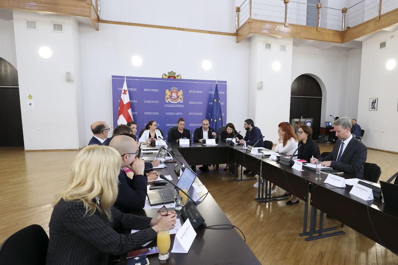 გელა გელაძის ხელმძღვანელობით აღმოსავლეთ პარტნიორობის ევროპული სკოლის საბჭოს სხდომა გაიმართა
