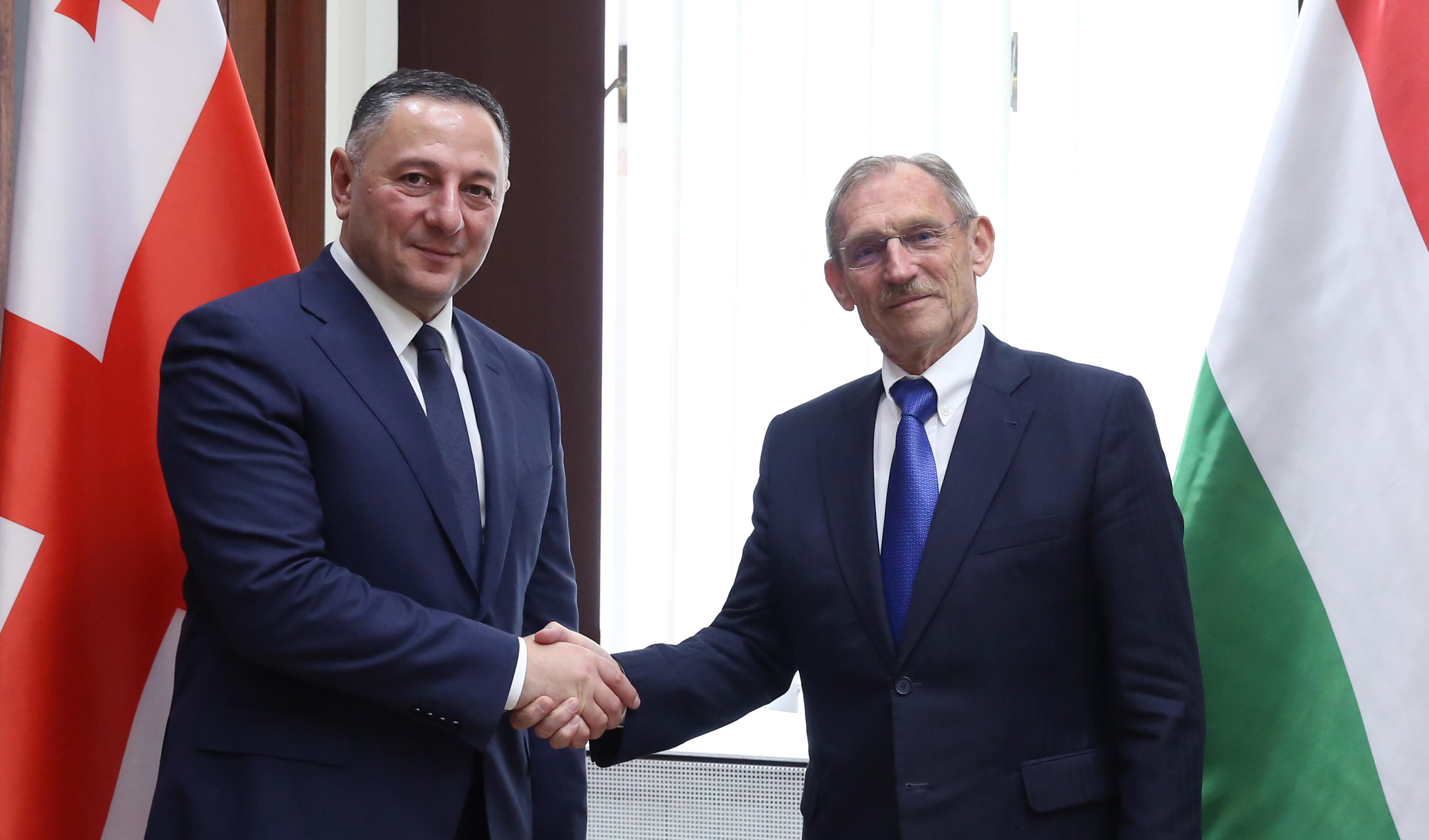 საქართველოს შს მინისტრი ოფიციალური ვიზიტის ფარგლებში უნგრეთის შინაგან საქმეთა მინისტრს შეხვდა