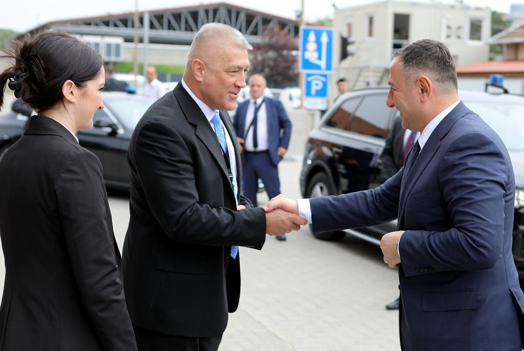 საქართველოს შინაგან საქმეთა მინისტრი უნგრეთში ოფიციალური ვიზიტის ფარგლებში უნგრეთის შინაგან საქმეთა სამინისტროს დანაყოფებს სტუმრობს