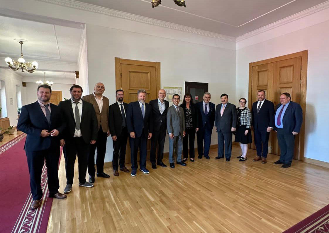 რელიგიის სააგენტოსა და ამერიკული „გლობალური ჩართულობის ინსტიტუტის" კონფერენციის ორგანიზატორები მიხეილ სარჯველაძემ მიიღო