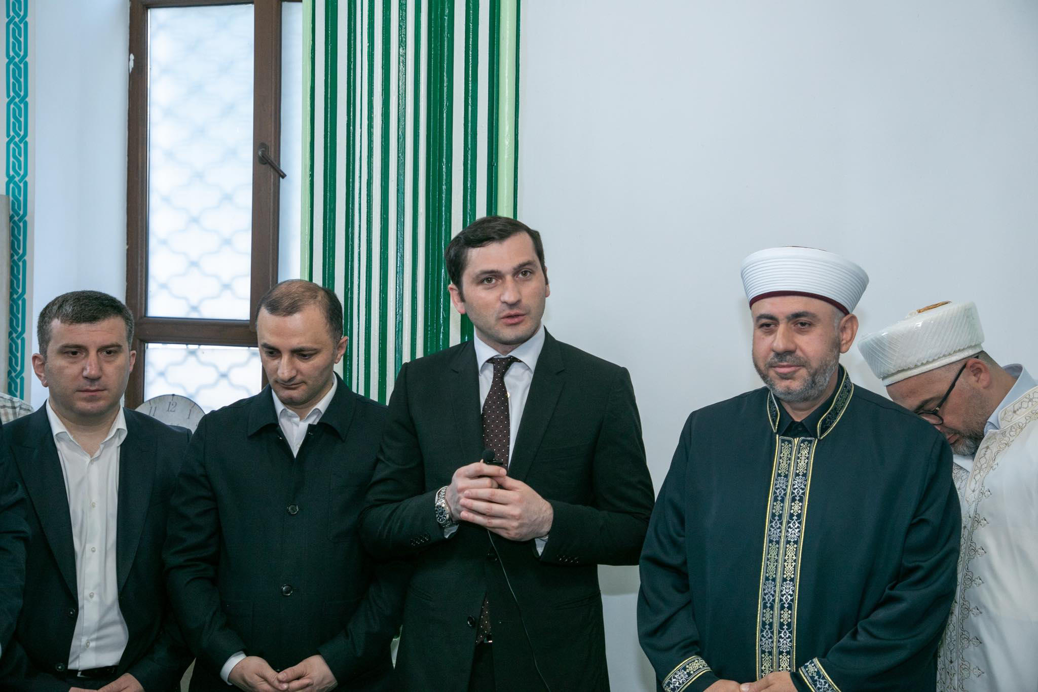 აჭარის მთავრობის თავმჯდომარე თორნიკე რიჟვაძემ მუსლიმ მრევლს ყურბან ბაირამის დღესასწაული მიულოცა