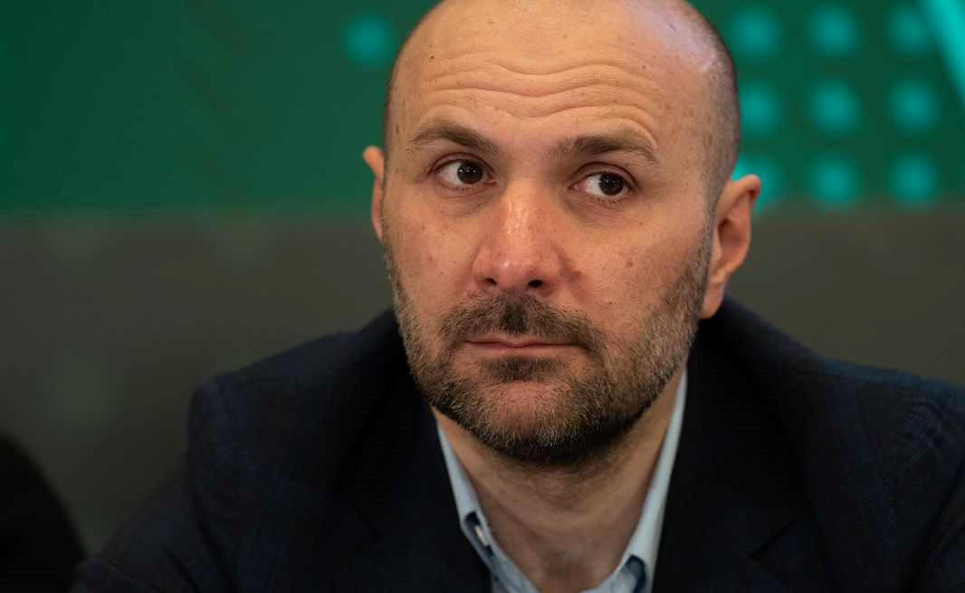 თბილისის საკრებულოს წევრი და საქართველოს ფეხბურთის ფედერაციის ვიცე-პრეზიდენტი აკაკი ალადაშვილი უეფას იურიდიული კომიტეტის წევრი გახდა