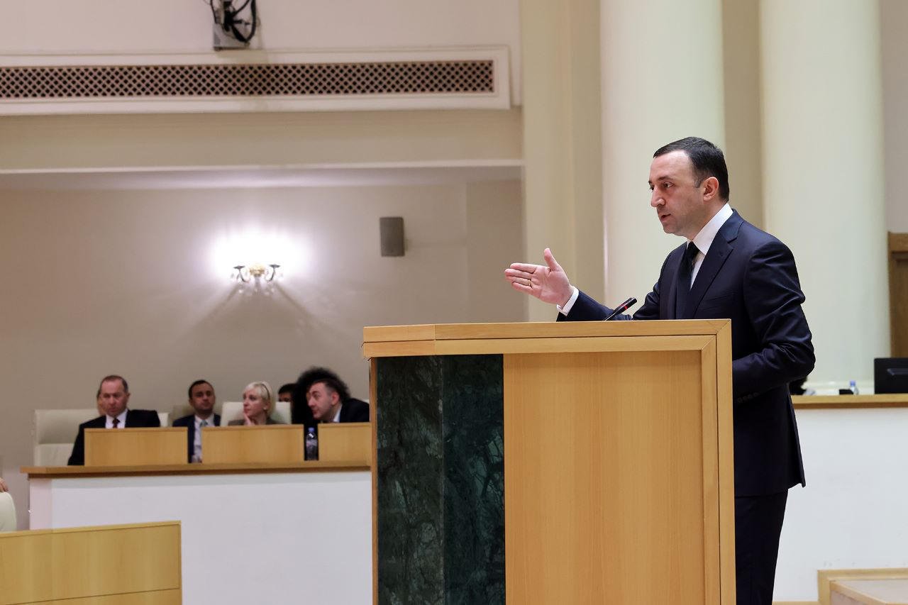 პრემიერი - დესტრუქციულ, ხელმოცარულ და დეგრადირებულ ოპოზიციას არაფერი დარჩენია, გარდა ერთისა, კიდევ უფრო მეტი პოლარიზაცია, დაძაბულობა, შფოთვა, ქაოსი, არეულობა შემოიტანოს - ჩვენ მეტი გონიერება უნდა გამოვიჩინოთ, მეტი მოთმინება გვმართებს