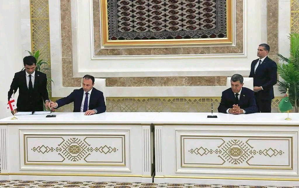 თელავის მუნიციპალიტეტის მერი, გუბერნატორის მოადგილე და საკრებულოს თავმჯდომარე ოფიციალური ვიზიტით თურქმენეთში იმყოფებოდნენ