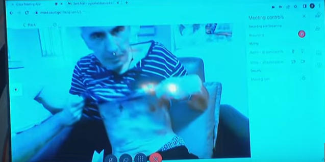 მიხეილ სააკაშვილი - მინდა ვუთხრა პარლამენტის ე.წ. თავმჯდომარეს, თქვენ უნდა მოიხადოთ ბოდიში, რომ ამ მდგომარეობამდე მომიყვანეთ - პაპუაშვილო, შემომხედე კარგად!