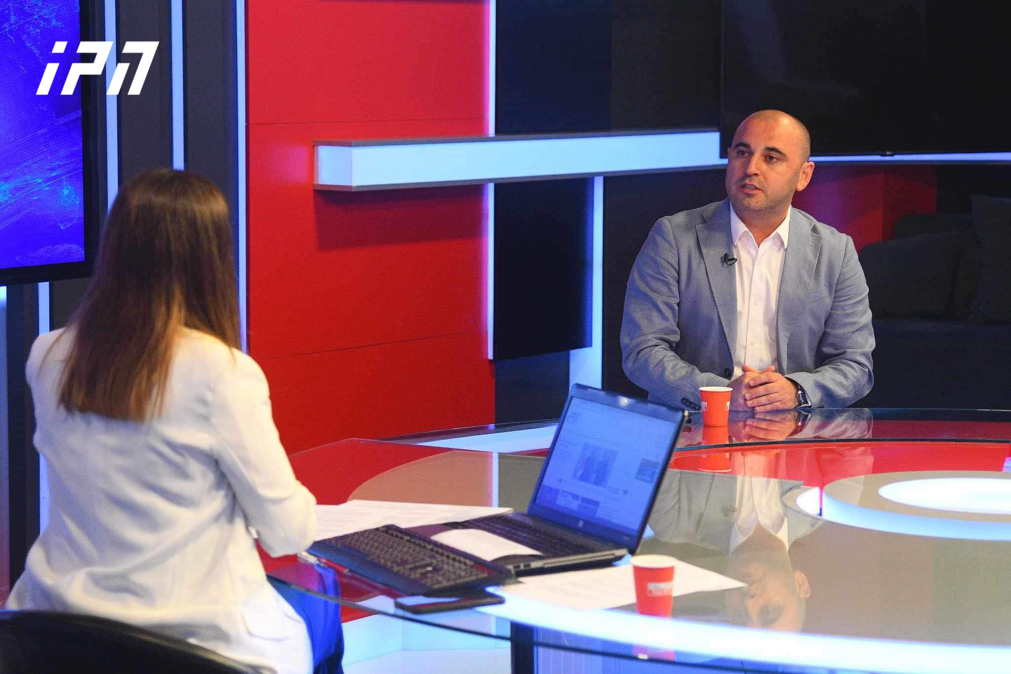 ლევან ხაბეიშვილი - თუ ნიკა მელიას აქვს შესაძლებლობა და შესწევს უნარი, ახალი გუნდი ჩამოაყალიბოს, ძალიანაც კარგი, მასთან ვითანამშრომლებთ - თუ აქვს ამის რესურსი - ალბათ, რომ ჰქონოდა, აქამდე იზამდა