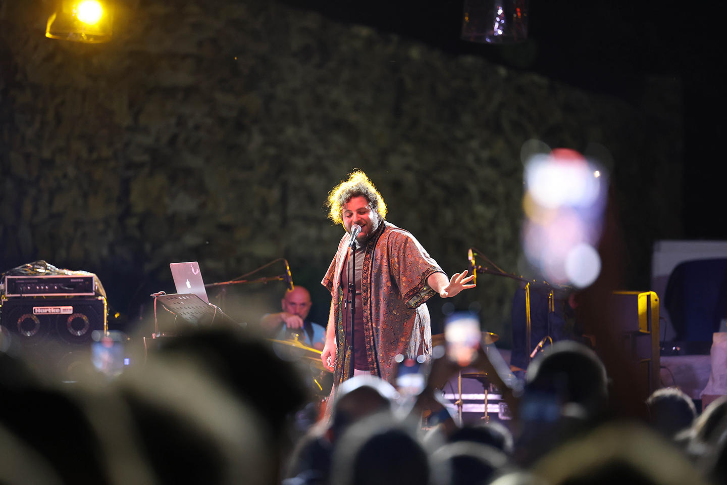 რუსთავში, ისტორიული ციხის ტერიტორიაზე, სლოგანით - „ჩაისუნთქე ისტორია“, Oxygen Fest-ი ჩატარდა