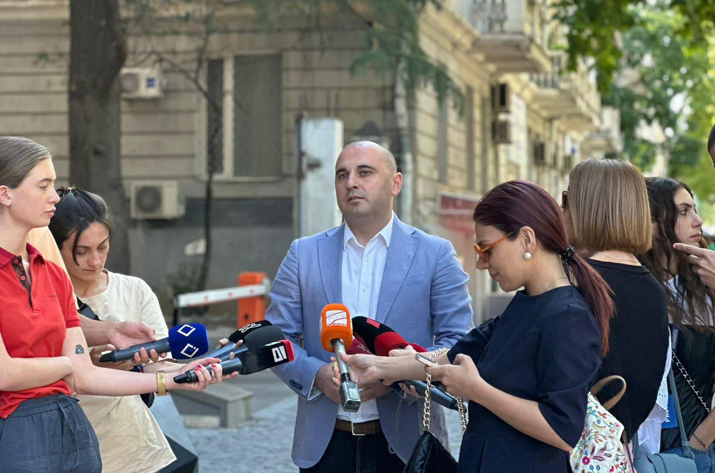 ლევან ხაბეიშვილი - ქვების სროლით ევროკავშირში არ გველოდებიან