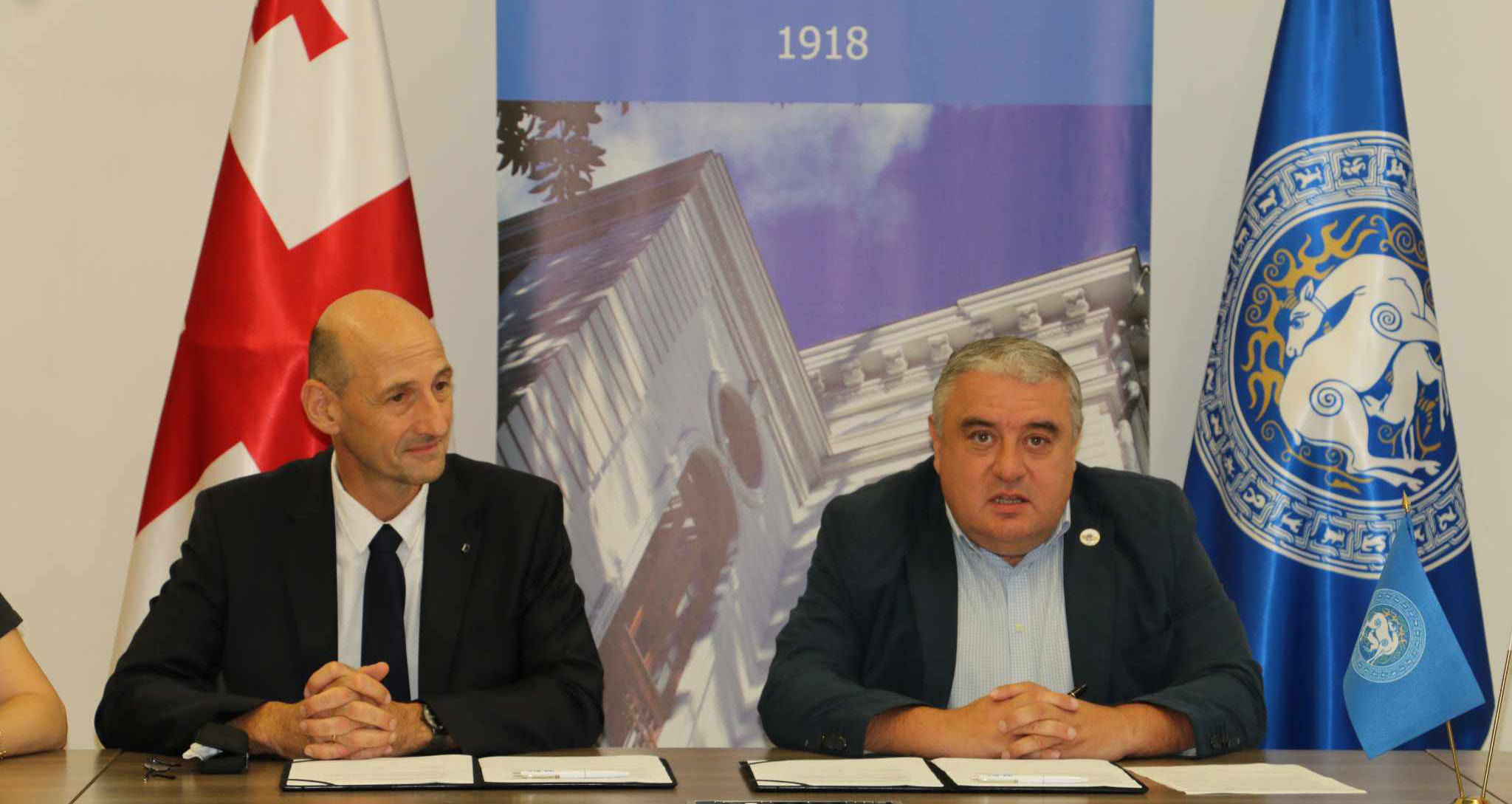 ჯაბა სამუშიამ გერმანიის სახალხო უნივერსიტეტთა ასოციაციის საერთაშორისო თანამშრომლობის ინსტიტუტთან  მემორანდუმს მოაწერა ხელი