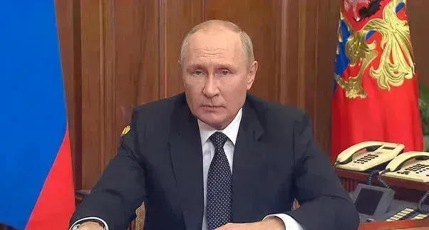 ვლადიმერ პუტინი - დასავლელმა კურატორებმა უკრაინის სათავეში ეთნიკური ებრაელი თანამედროვე უკრაინის ანტიადამიანური არსის დასაფარად დააყენეს