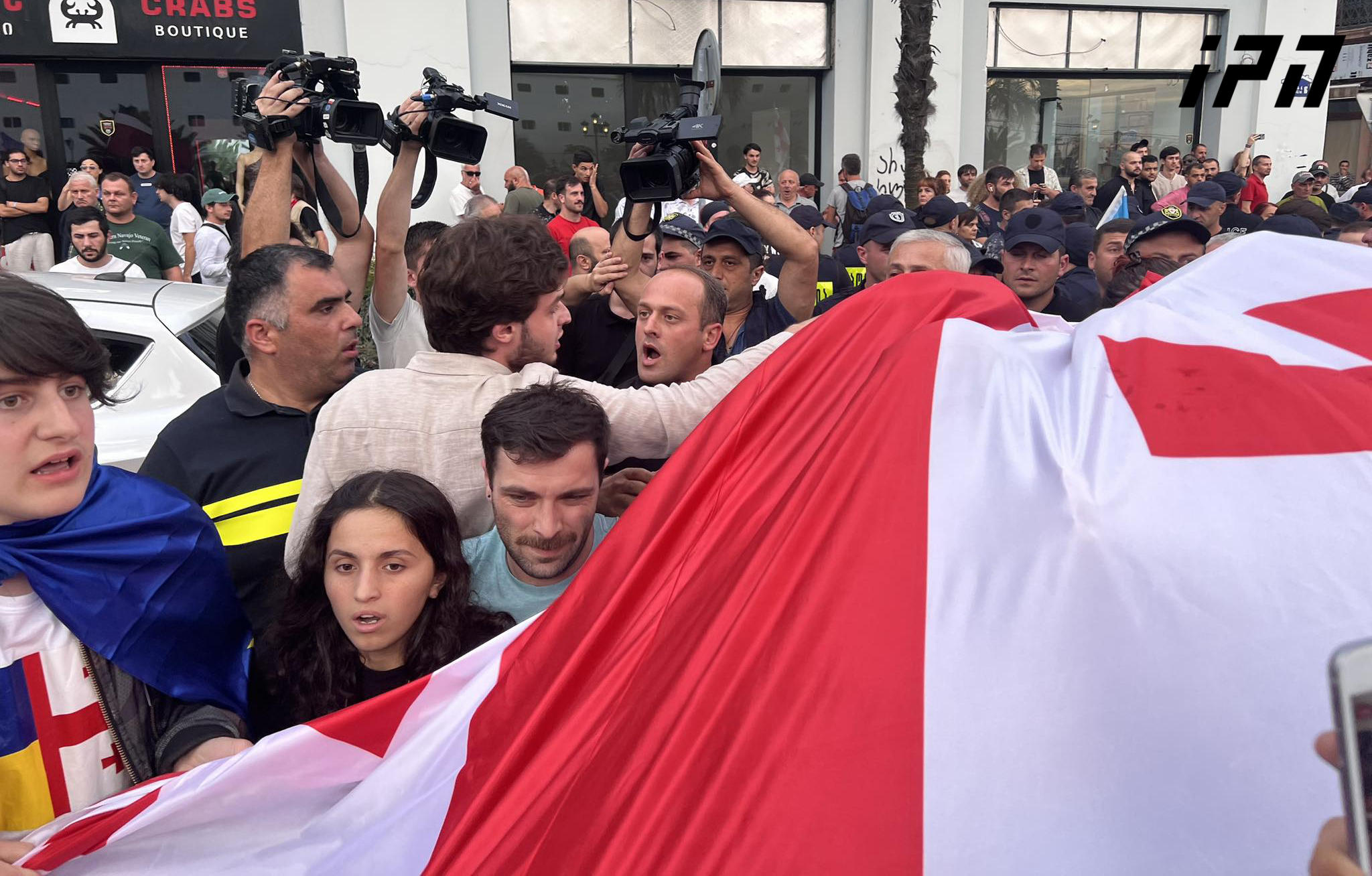 ბათუმის პორტში, აქციის მონაწილეებსა და სამართალდამცავებს შორის კვლავ დაპირისპირება იყო