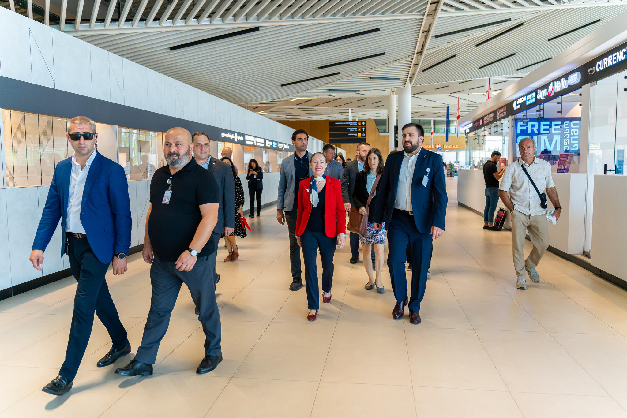 საელჩო - ამერიკის შეერთებული შტატები მზად არის ქუთაისის საერთაშორისო აეროპორტს სატრანსპორტო ჰაბად გადაქცევაში დაეხმაროს