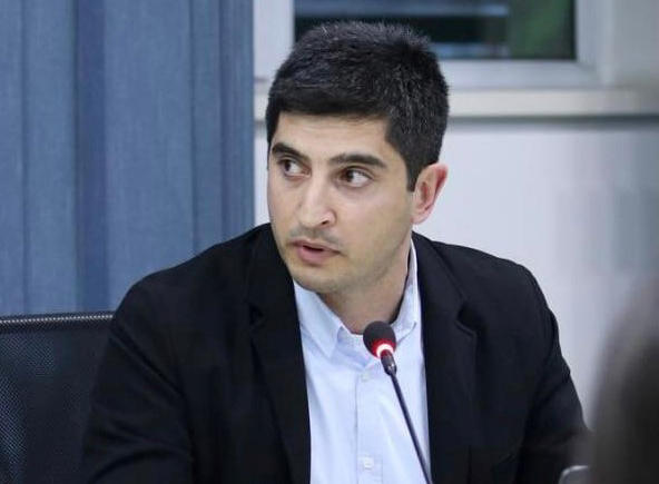 ცესკოში „მოქალაქეების“ წევრი ივანე ნორაკიძე - „საარჩევნო კოდექსში“ შესატანი ცვლილებებისთვის საარჩევნო წელი შეუსაბამო დროა და ინიცირებული ვარიანტი საარჩევნო პროცესის მდგრადობას შეუქმნის პრობლემას