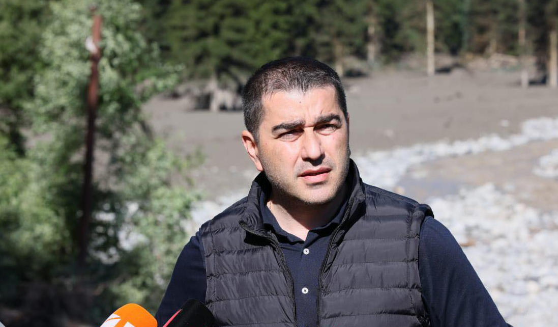 შალვა პაპუაშვილი - მივმართავ „მწვანე ალტერნატივას“, რომელმაც გარემოს დაცვის სააგენტოს 2021 წლის კვლევა გაავრცელა, თითქოს ის შეეხებოდა შოვში მდინარე ბუბას - საუბარია სხვა მდინარეზე და იქნებ დაწერონ, რომ მცდარი იყო ეს ინფორმაცია