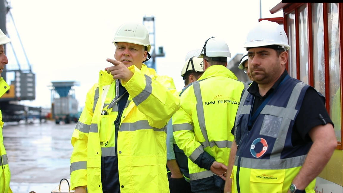 “ეიპიემ ტერმინალსის” აღმასრულებელი დირექტორი ფოთს ეწვია