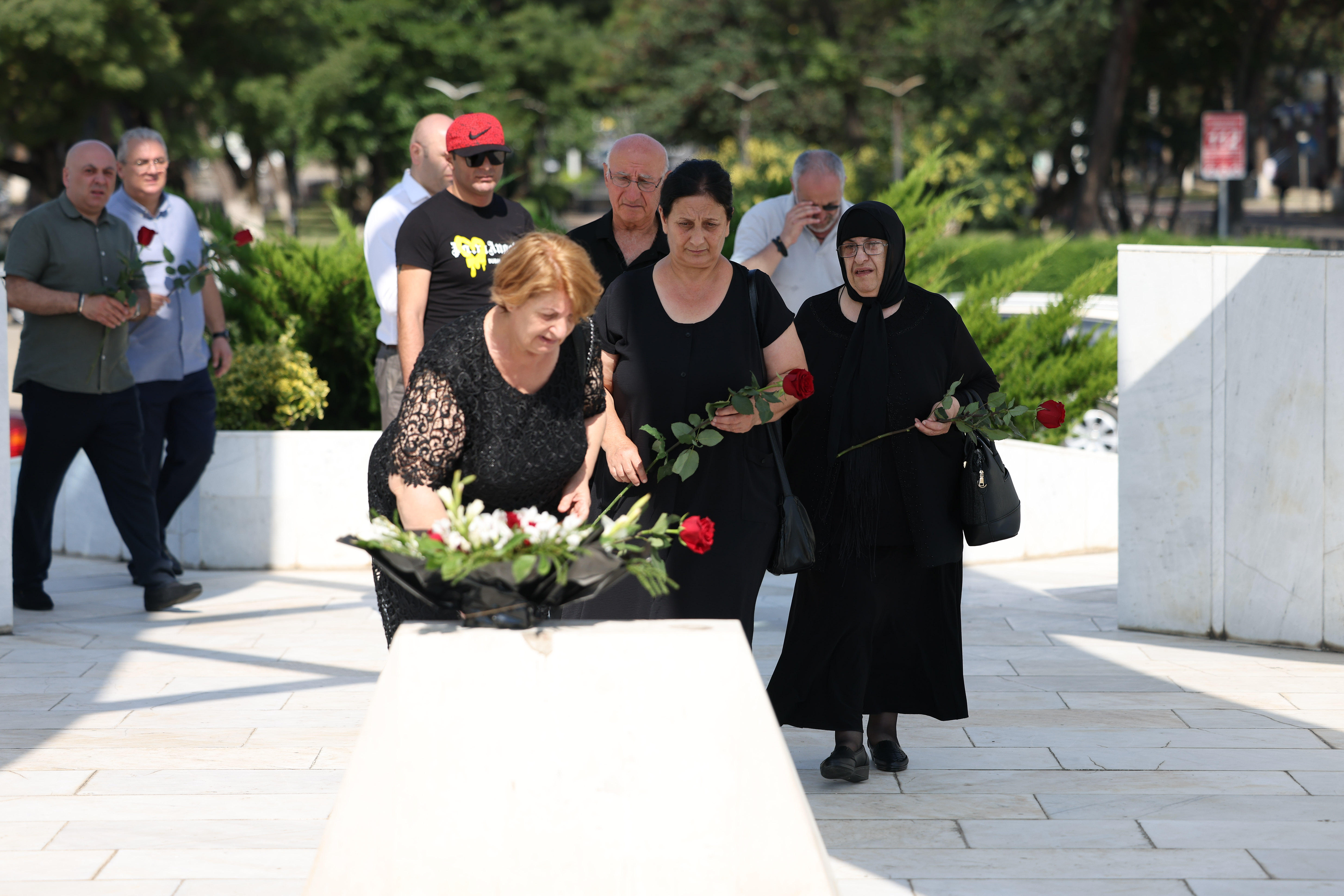 რუსთავში, 2008 წლის აგვისტოს ომში გმირულად დაღუპულების ხსოვნას პატივი მიაგეს