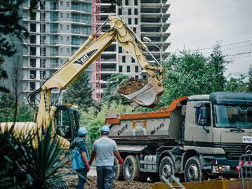 „ჯივიპი” უნივერსიტეტის ქუჩაზე წყალმომარაგების ქსელის რეაბილიტაციას ასრულებს