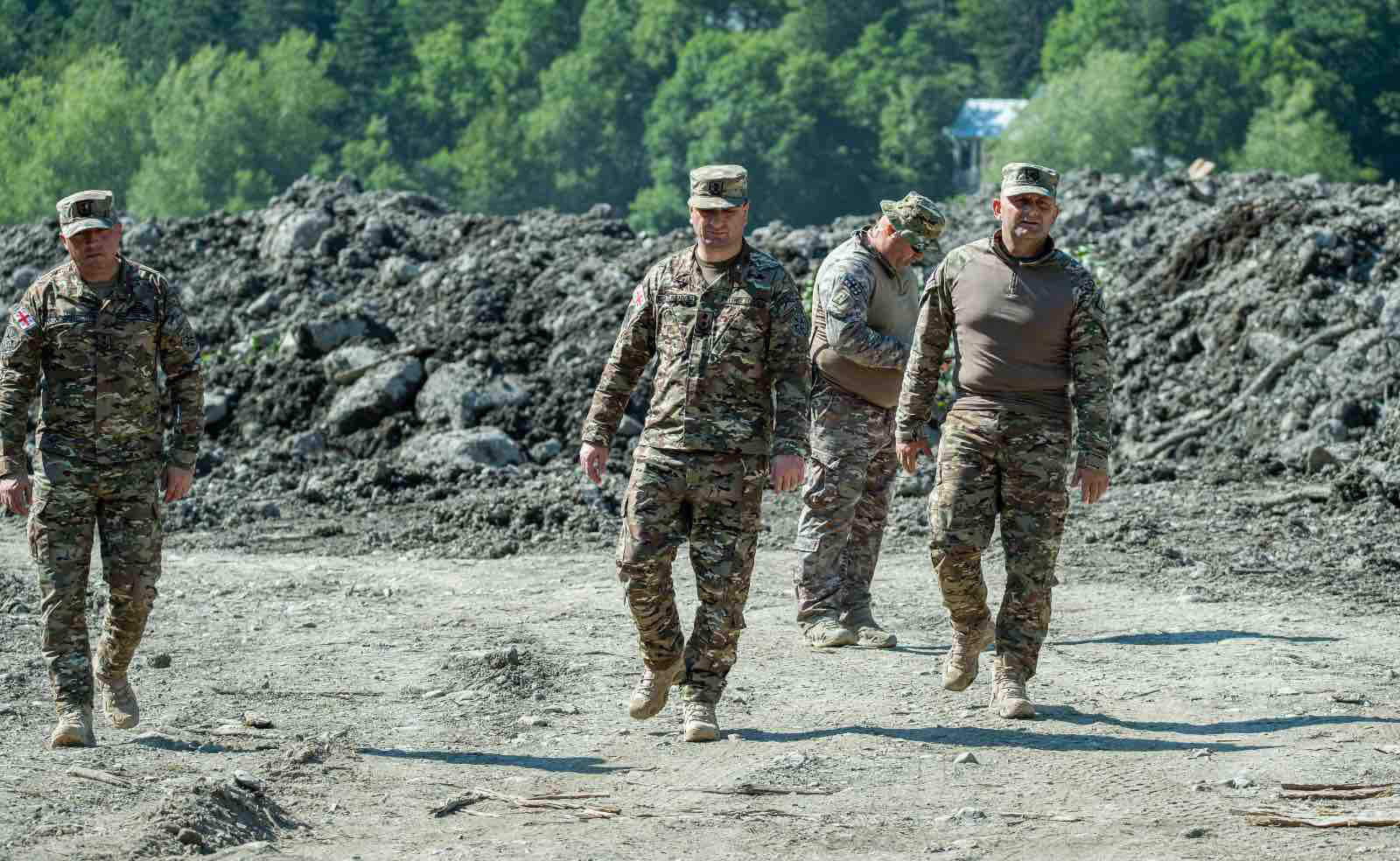 თავდაცვის ძალების მეთაური შოვში მიმდინარე სამუშაოებს გაეცნო