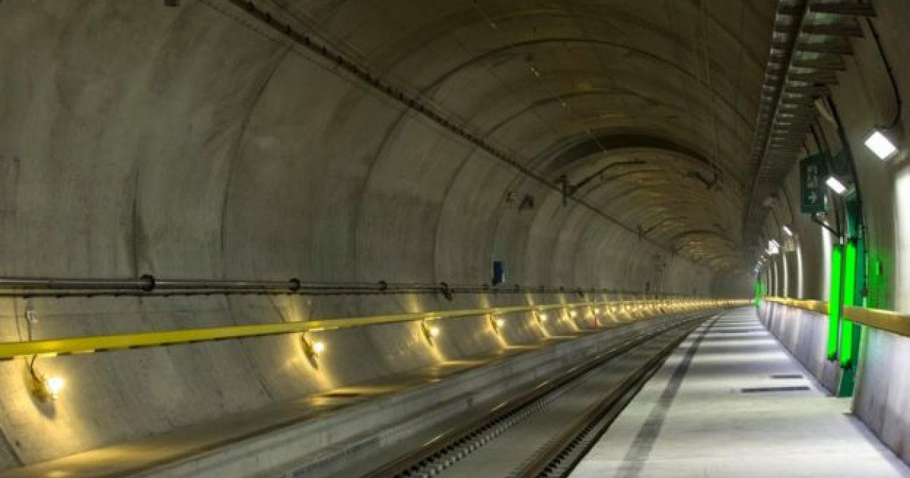 The Guardian - შვეიცარიაში ავარიის გამო მსოფლიოში ყველაზე დიდი სარკინიგზო გვირაბი რამდენიმე თვით იხურება