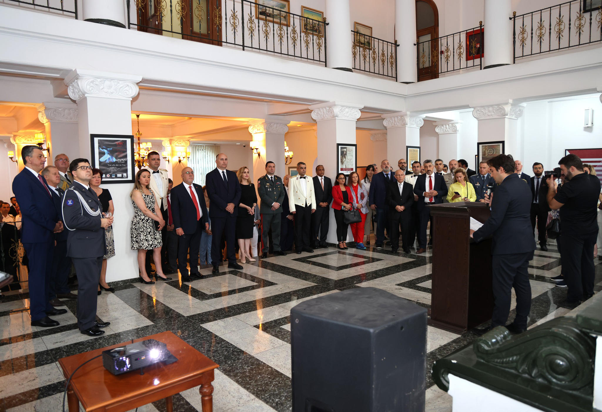 კობა კობალაძე თურქეთის საელჩოში თურქეთის ეროვნულ დღესასწაულთან დაკავშირებულ საზეიმო მიღებას დაესწრო