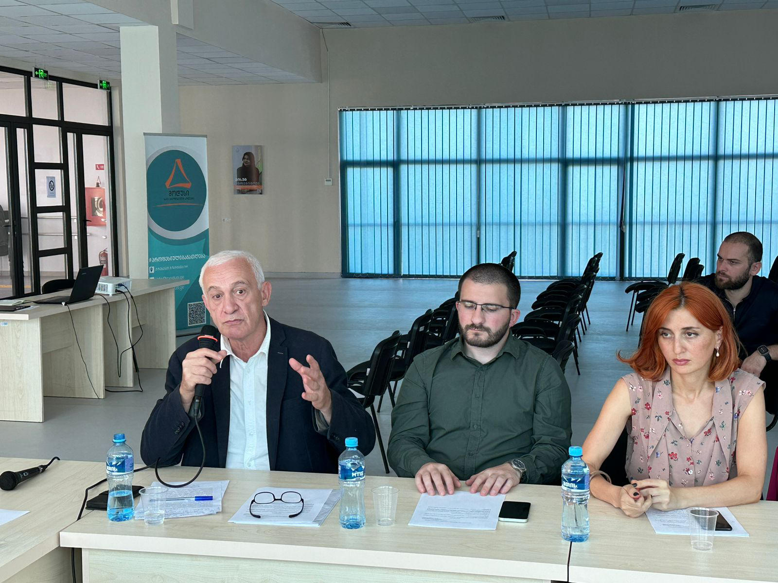 განათლებისა და მეცნიერების კომიტეტში სახელმწიფო ენის დეპარტამენტის ანგარიში მოისმინეს