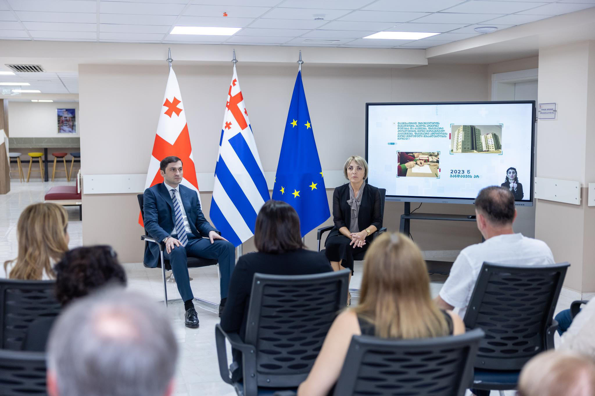 აჭარის მთავრობა ონკოლოგიური დიაგნოზის ყველა პაციენტს მაღალტექნოლოგიურ კვლევას სრულად დაუფინანსებს - გაიზრდება ონკოლოგიურ სერვისებზე ხელმისაწვდომობა და პროგრამების ბიუჯეტი