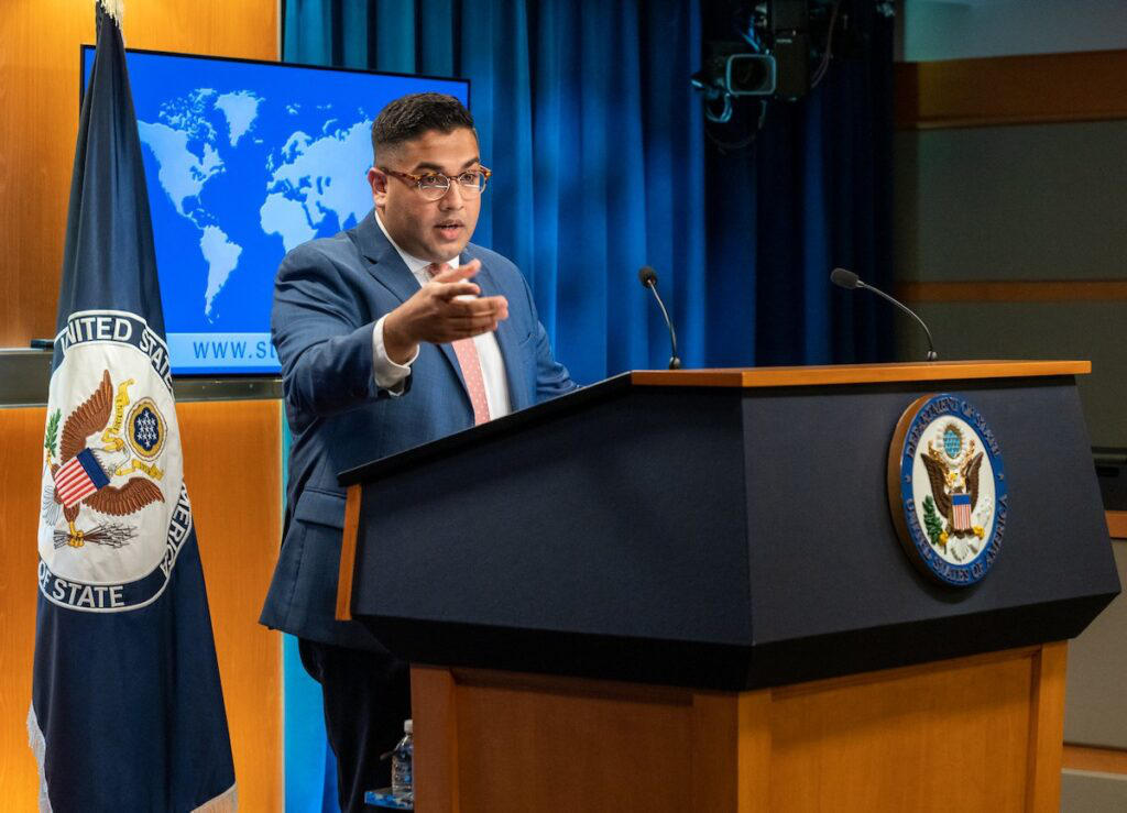 სახელმწიფო დეპარტამენტის სპიკერი - ქართველი ხალხი საკუთარ თავს ევროპასთან ერთად ხედავს - მთავრობას და ყველა მონაწილე მხარეს მოვუწოდებთ,  გაერთიანდნენ და ამ მიზნისათვის იმუშაონ