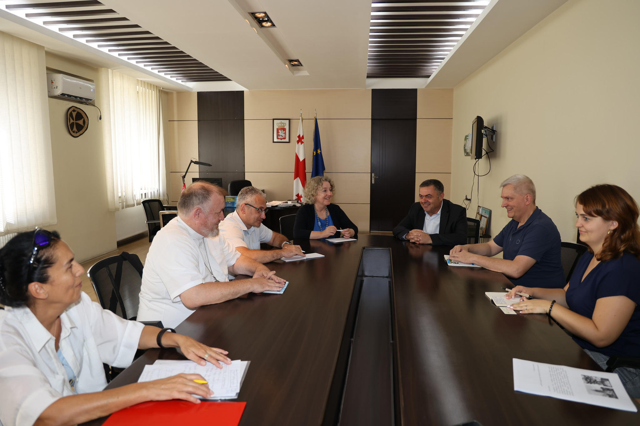 ბოლნისის მუნიციპალიტეტის მერმა, საქართველოში გერმანიის ელჩის მოადგილესთან სამუშაო შეხვედრა გამართა