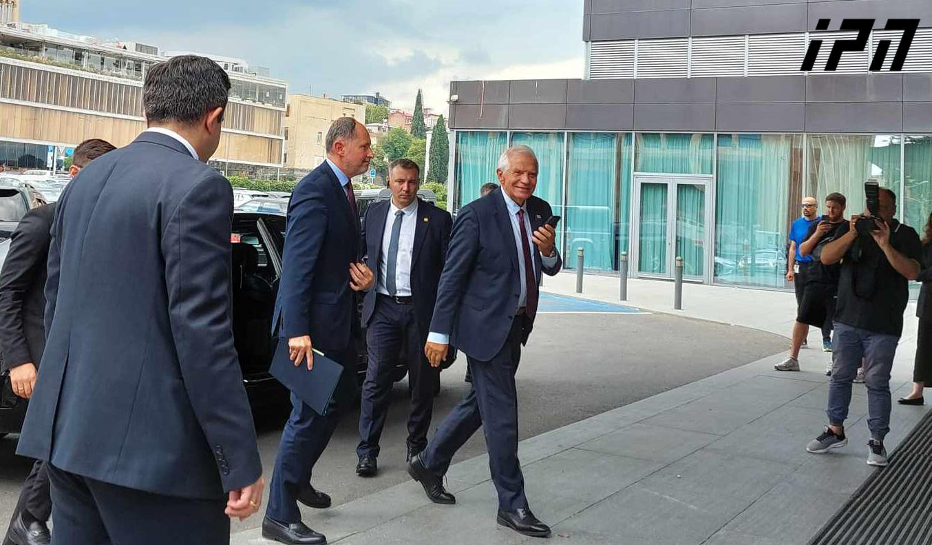 ჯოზეფ ბორელი არასამთავრობო ორგანიზაციების წარმომადგენლებს ხვდება