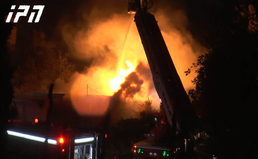 თბილისში, არქივის მიმდებარე ტერიტორიაზე ხანძარია