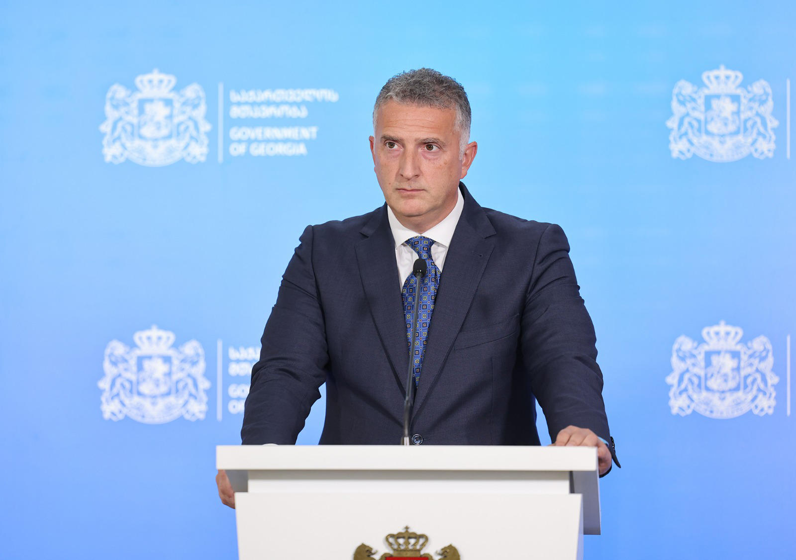 მთავრობის ადმინისტრაციის უფროსმა რევაზ ჯაველიძემ თანამდებობა დატოვა